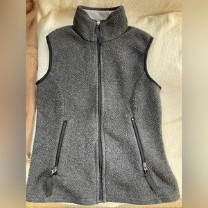 Patagonia Women's synchilla Charcoal Fleece Vest extra small